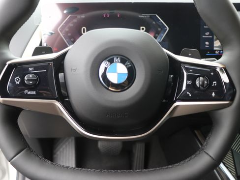 Used 2025 BMW X3 xDrive30i w/ Premium Package image 17