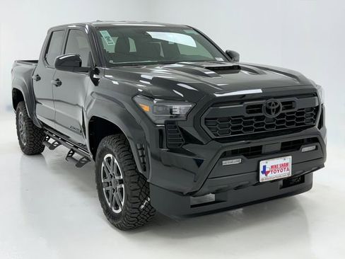New 2026 Toyota Tacoma TRD Sport AWD/4WD image 2