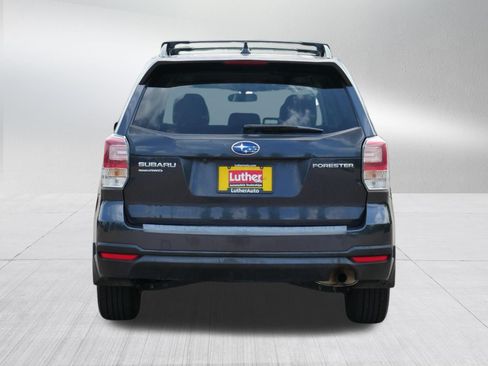Used 2018 Subaru Forester 2.5i Premium w/ Protection Package #1 AWD/4WD image 6