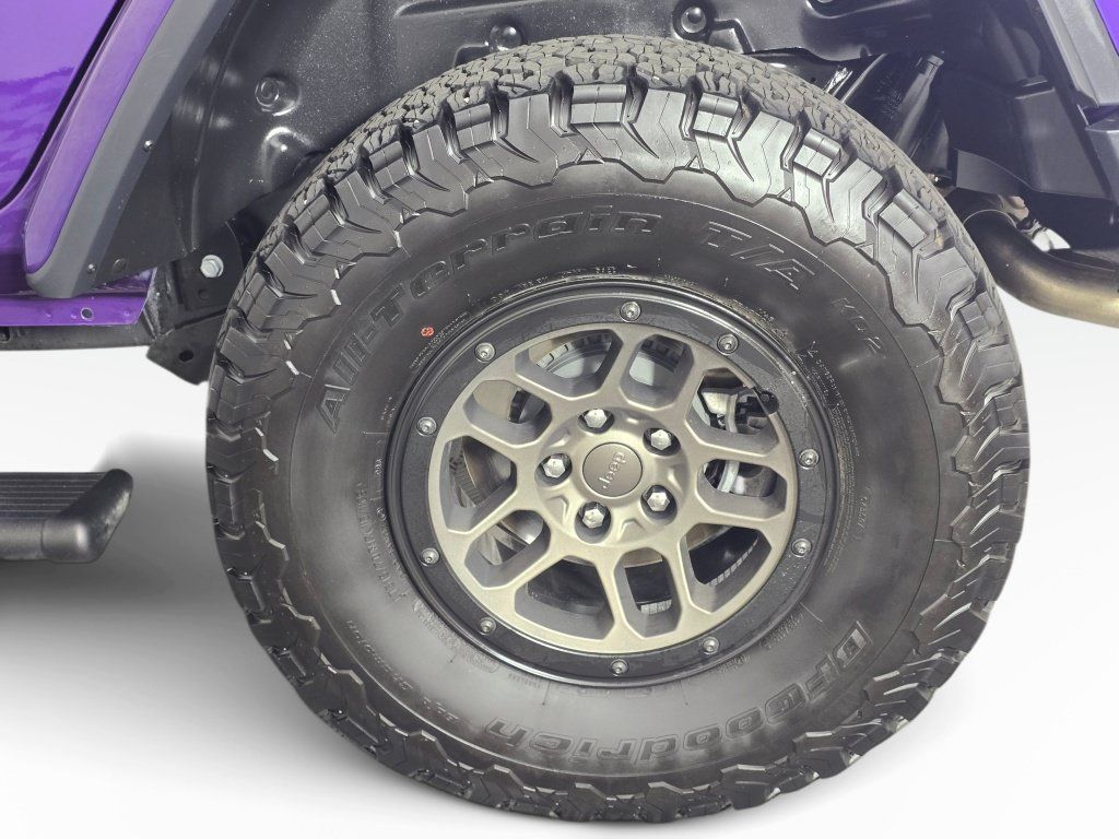 Used 2023 Jeep Wrangler Unlimited Rubicon 392 w/ Xtreme Recon 35" Tire Package AWD/4WD image 23