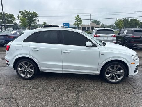 Used 2016 Audi Q3 2.0T Prestige w/ Prestige Package AWD/4WD image 4