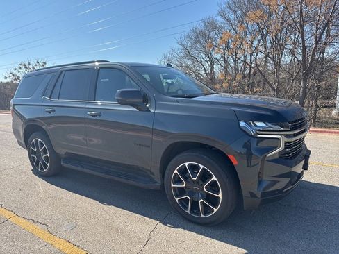 Used 2022 Chevrolet Tahoe RST w/ Luxury Package image 3