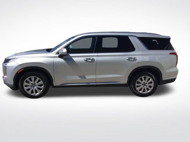 Used 2024 Hyundai Palisade SEL FWD image 2