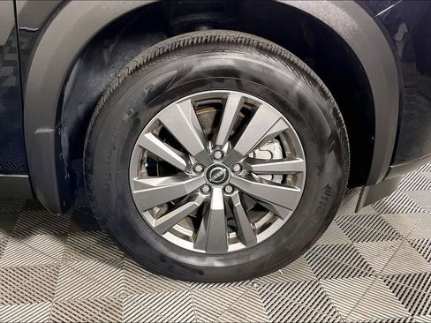 Certified 2025 Nissan Pathfinder S AWD/4WD image 10