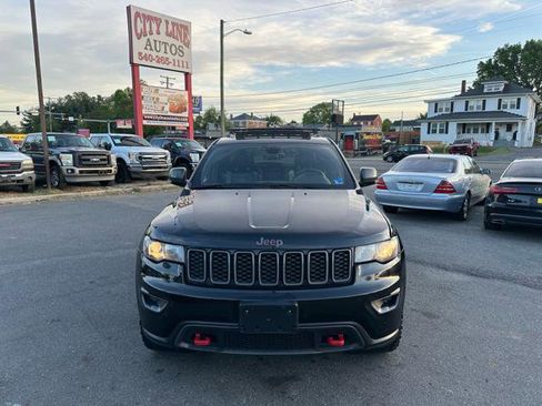 Used 2017 Jeep Grand Cherokee Trailhawk image 3