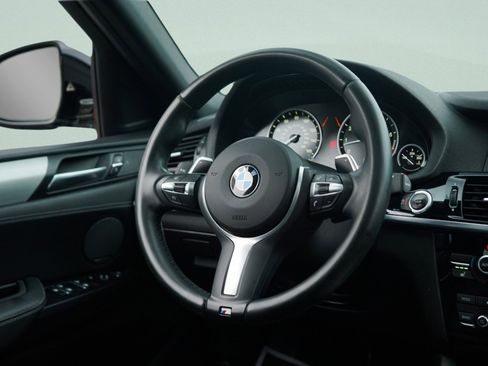 Used 2018 BMW X4 M40i image 40