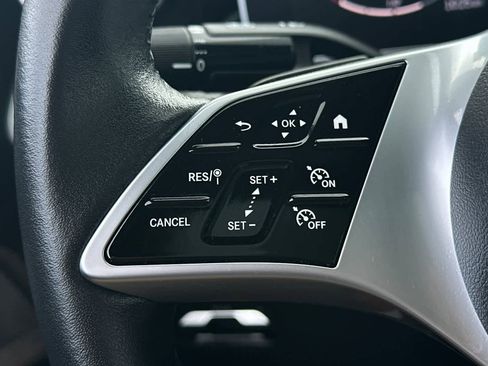 Used 2024 Mercedes-Benz CLE 300 4MATIC Coupe image 31