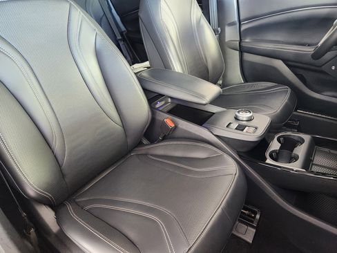 Used 2021 Ford Mustang Mach-E Premium image 10