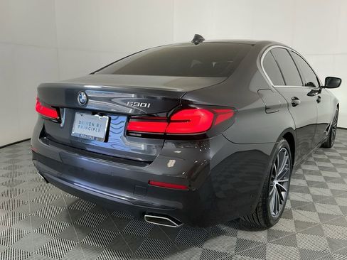 Certified 2022 BMW 530i w/ Executive Package image 5