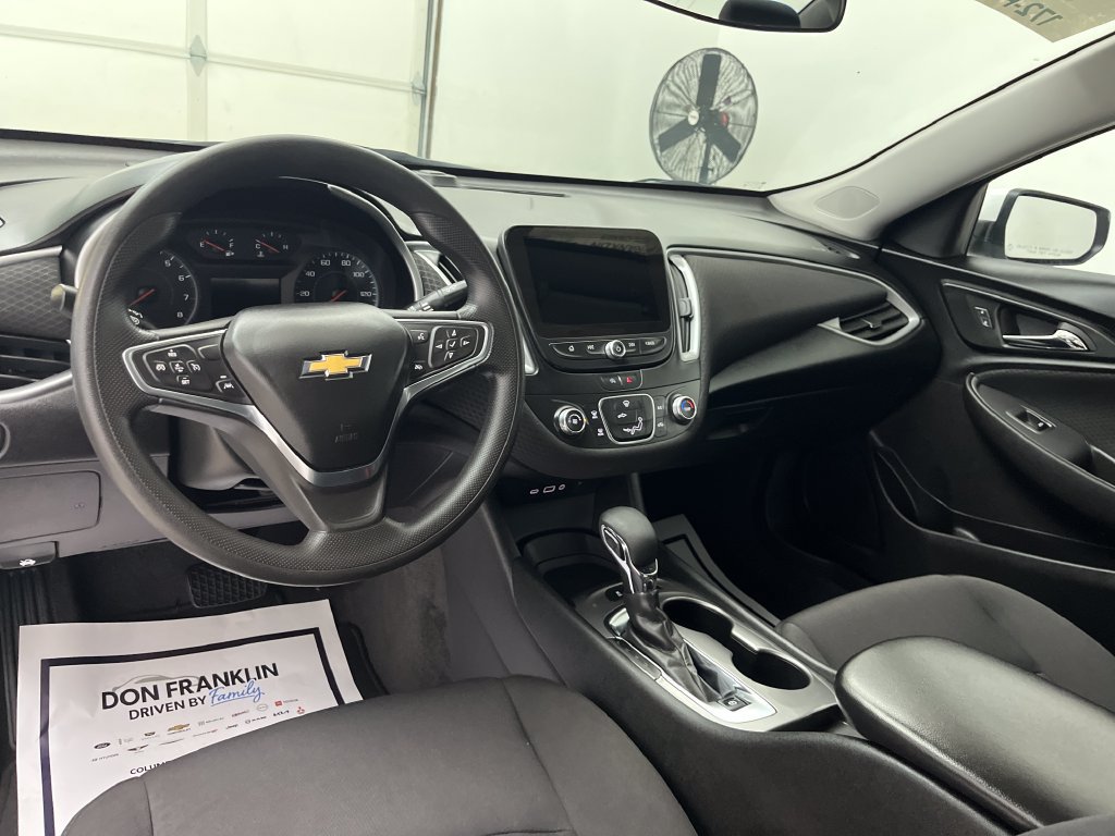 Used 2024 Chevrolet Malibu LS FWD image 14