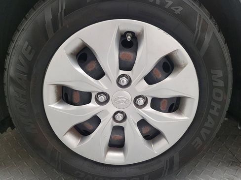 Used 2017 Hyundai Accent SE FWD image 31