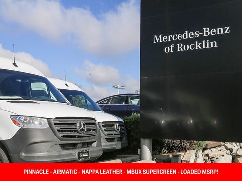 Used 2024 Mercedes-Benz E 450 4MATIC Sedan image 45