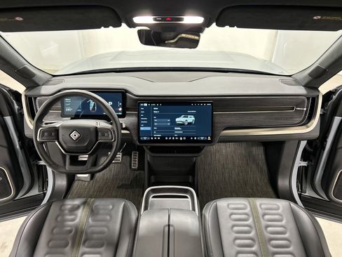 Used 2024 Rivian R1S Adventure AWD/4WD image 27