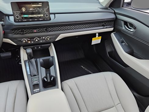 New 2025 Honda Accord LX image 13
