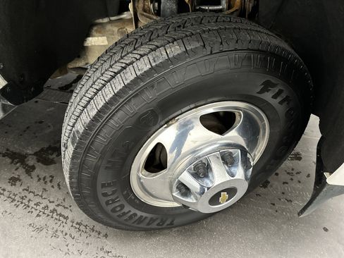 Used 2019 Chevrolet Silverado 3500 High Country w/ Duramax Plus Package image 12