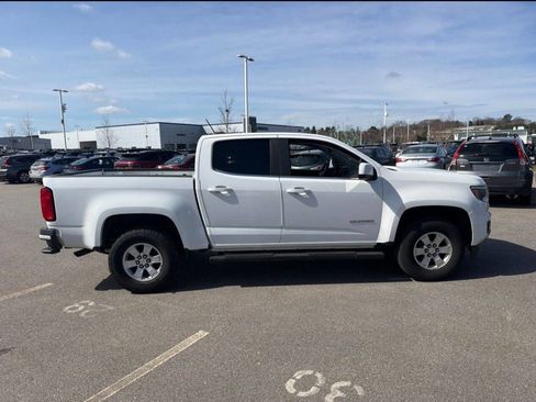 Used 2019 Chevrolet Colorado W/T w/ WT Convenience Package image 5