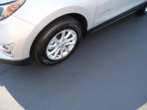 Used 2019 Chevrolet Equinox LT AWD/4WD image 36