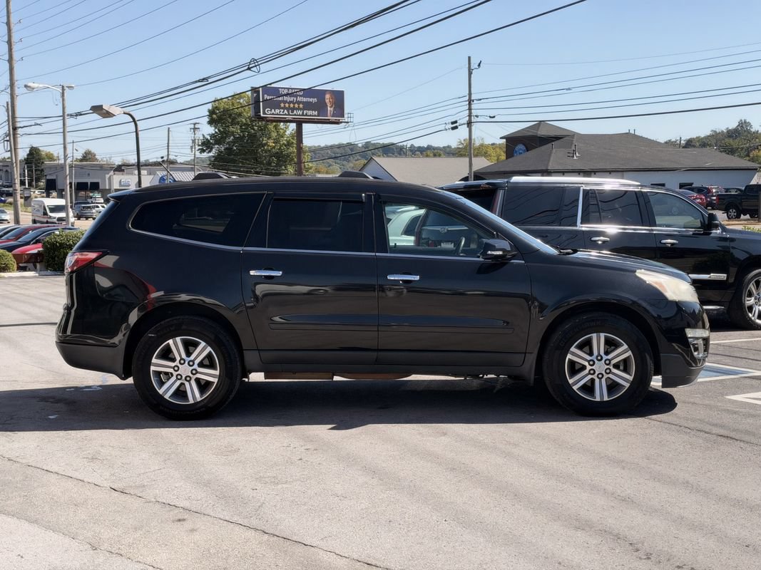 Used 2015 Chevrolet Traverse LT FWD image 7