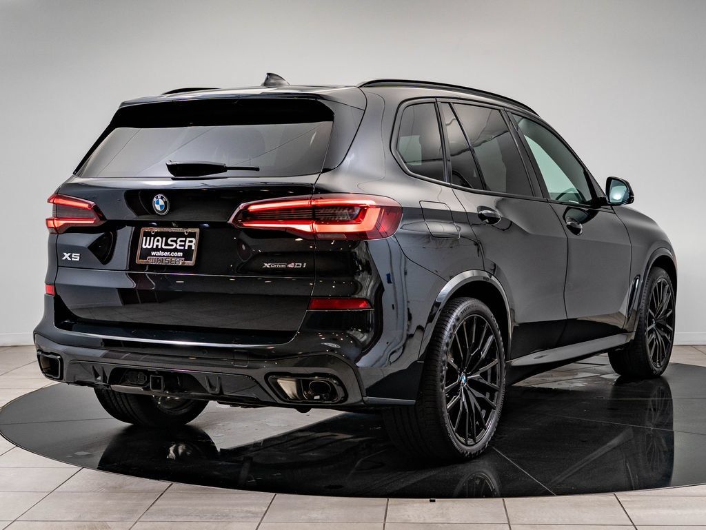 Used 2023 BMW X5 xDrive40i w/ Executive Package AWD/4WD image 10