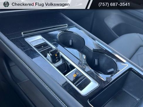 Used 2026 Volkswagen Atlas SE AWD/4WD image 42