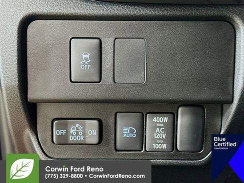 Used 2023 Toyota Tacoma TRD Sport image 14