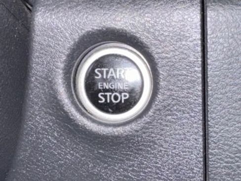 Certified 2025 Nissan Frontier PRO-4X AWD/4WD image 12