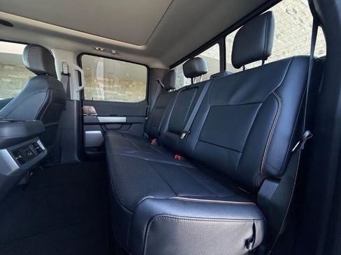 New 2026 Ford F250 Lariat w/ Black Appearance Package image 22
