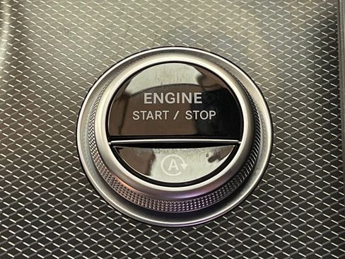 Used 2023 Mercedes-Benz C 43 AMG 4MATIC Sedan image 50