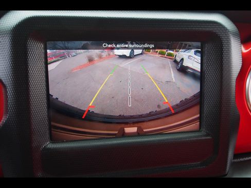 Used 2018 Jeep Wrangler Unlimited Rubicon image 33