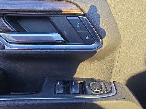 Used 2023 Chevrolet Silverado 1500 LT w/ Protection Package image 12