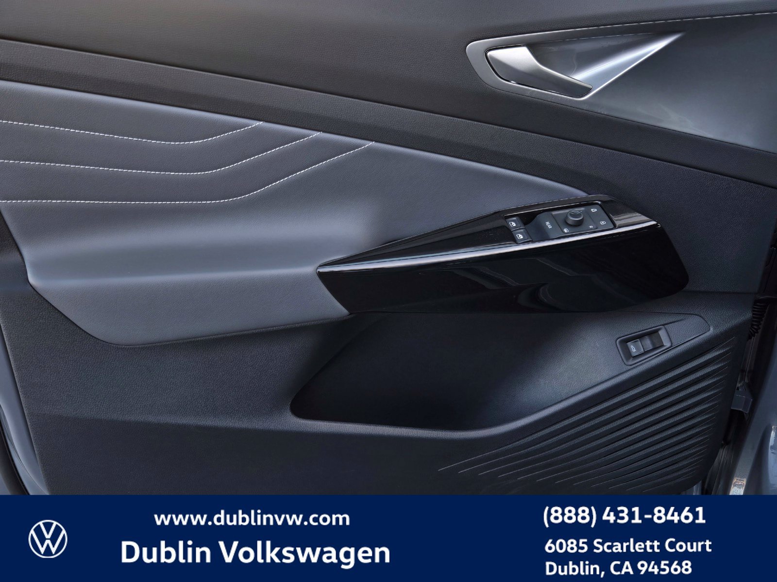Used 2023 Volkswagen ID.4 Pro S RWD image 10