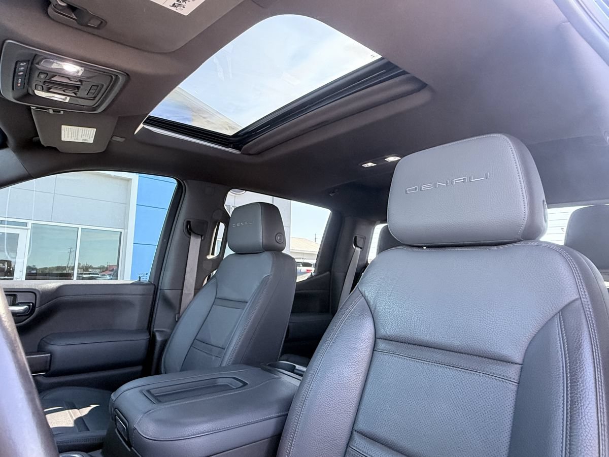Used 2021 GMC Sierra 1500 Denali w/ Denali Ultimate Package AWD/4WD image 10