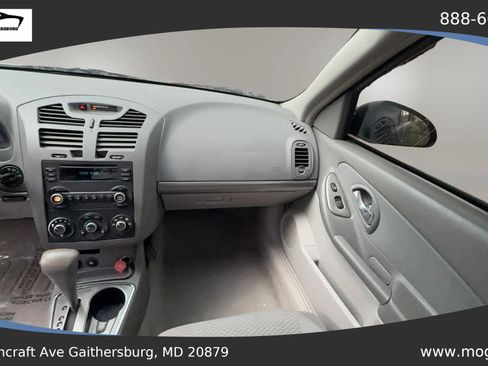 Used 2007 Chevrolet Malibu LS FWD image 18