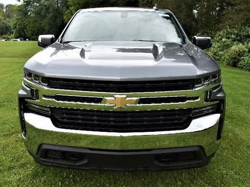 Used 2021 Chevrolet Silverado 1500 LT AWD/4WD image 3
