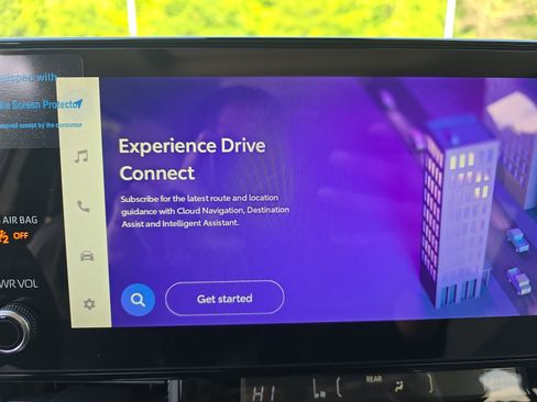 New 2026 Toyota Sienna XLE FWD image 23