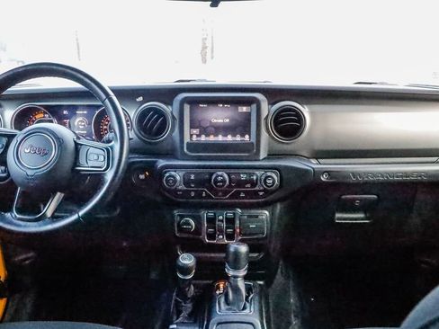 Used 2021 Jeep Wrangler Unlimited Sport image 15