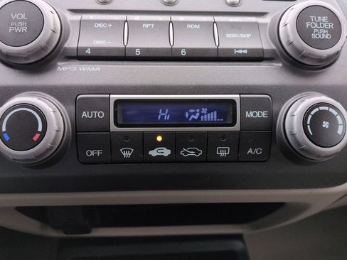 Used 2010 Honda Civic Hybrid Sedan image 16