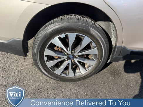 Used 2017 Subaru Outback 2.5i Limited image 14