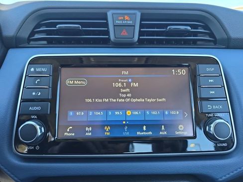 Certified 2025 Nissan Versa SV w/ Trunk Package image 8