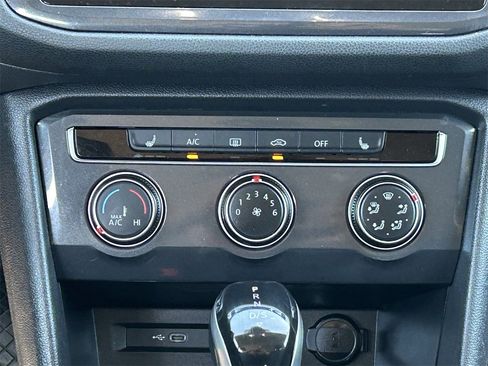 Used 2024 Volkswagen Tiguan S image 19