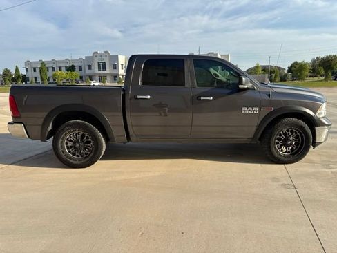 Used 2017 RAM 1500 Big Horn AWD/4WD image 4