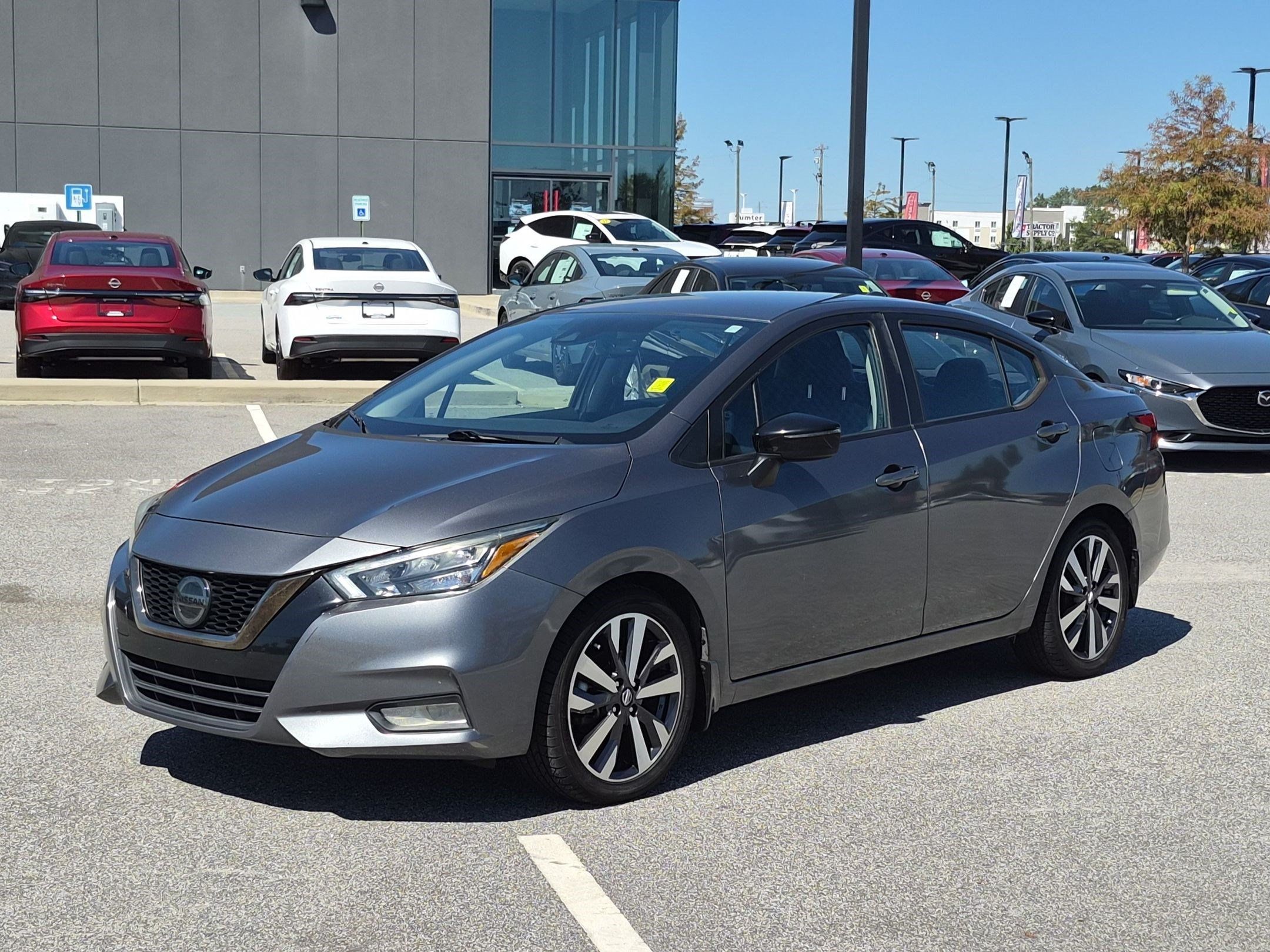 Certified 2020 Nissan Versa SR w/ Electronics Package FWD image 8