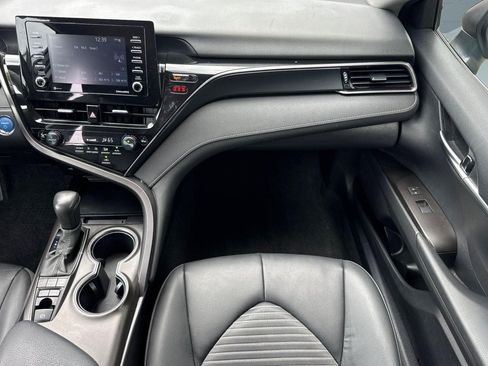 Certified 2024 Toyota Camry SE FWD image 29