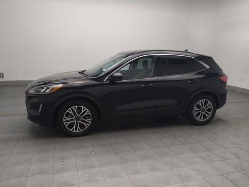 Used 2020 Ford Escape SEL image 2