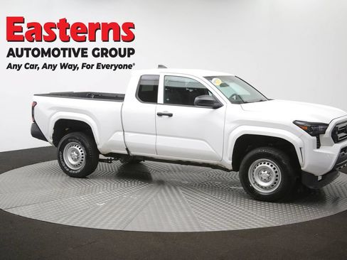 Used 2024 Toyota Tacoma SR RWD image 44