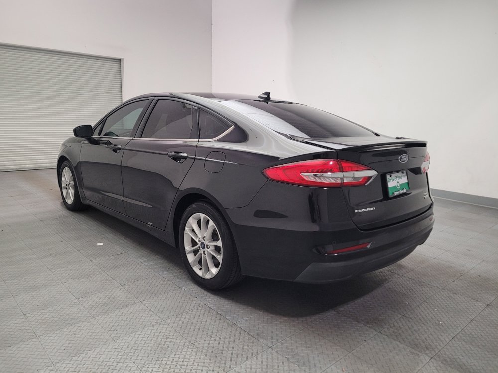 Used 2019 Ford Fusion SE w/ Equipment Group 151A FWD image 5