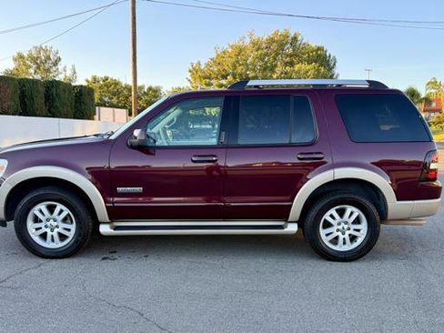 Used 2006 Ford Explorer Eddie Bauer image 3