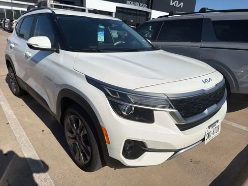 Used 2023 Kia Seltos S FWD image 8