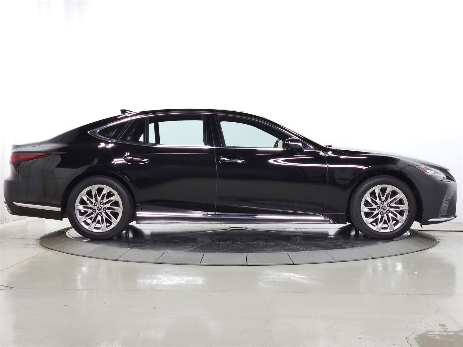 Used 2022 Lexus LS 500 AWD w/ Interior Upgrade Package image 11