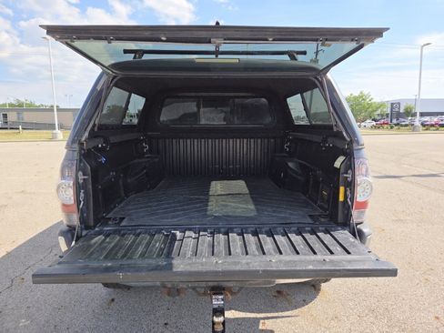 Used 2012 Toyota Tacoma 4x4 Double Cab w/ TRD Off-Road Pkg image 18
